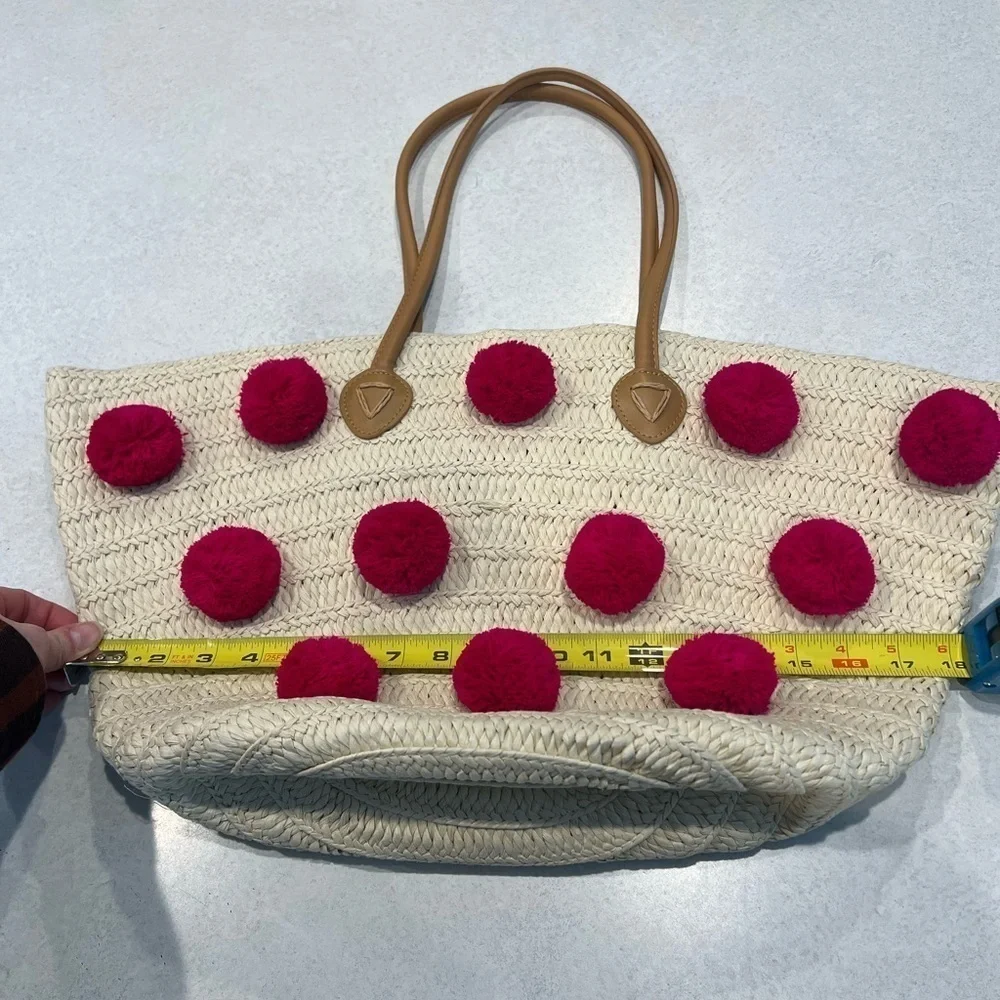 Ani Evry by Shiraleah Cream Beach Tote With Cute Fuchsia Color Poms
